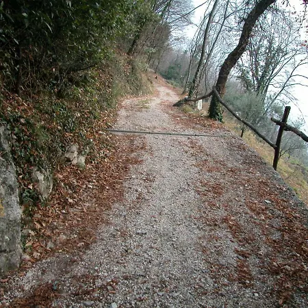 Casa Sisengla Tra Lago E Monti Holiday home