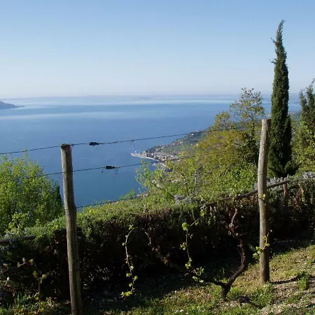 Casa Sisengla Tra Lago E Monti Holiday home